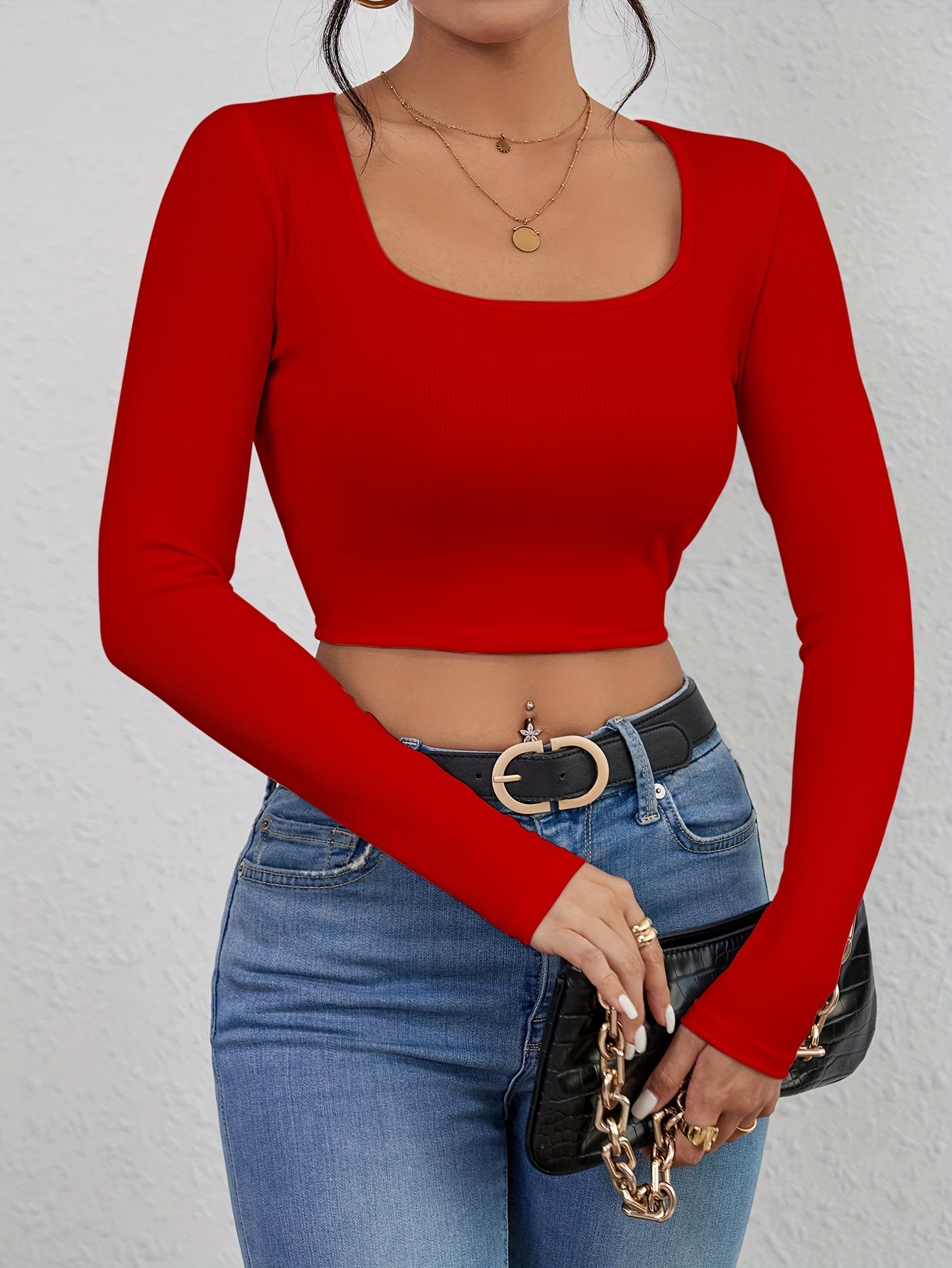 Womens Fashionable Solid Crop Top - Slim Long Sleeve T-Shirt for Spring & Fall - Seasonal Wardrobe Essential - Casual Comfort