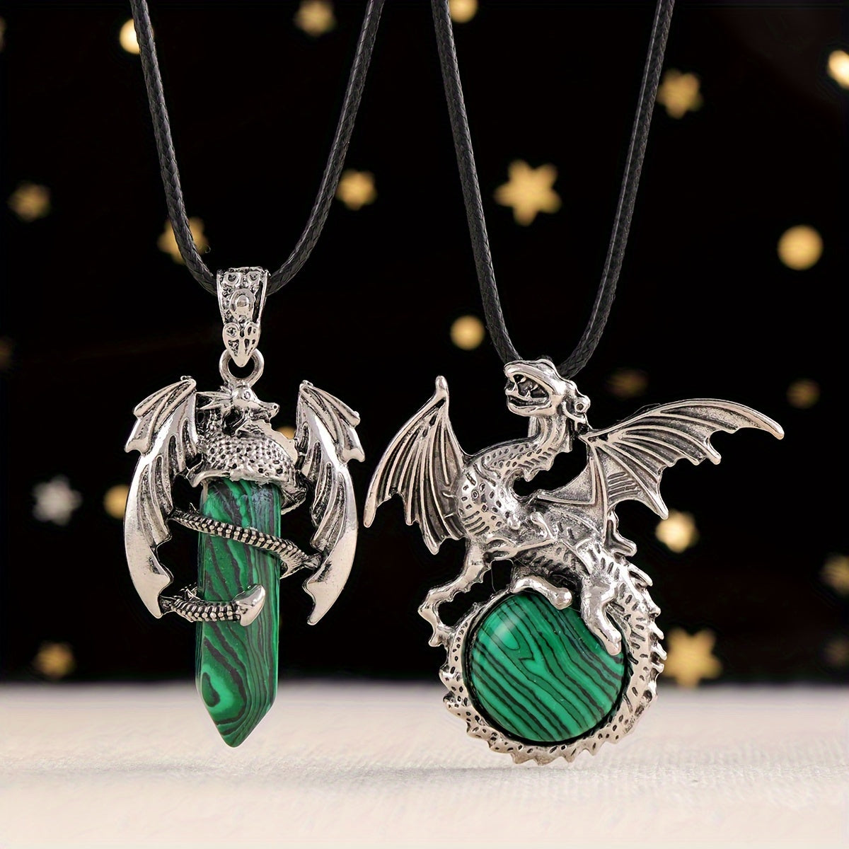 2pcs/set Synthetic Crystal Dragon Necklace Pendants for Men And Women, Retro Cool Artificial Elf Stone Pendants, Christmas, Easter, Flying Dragon Pendant Gift Set